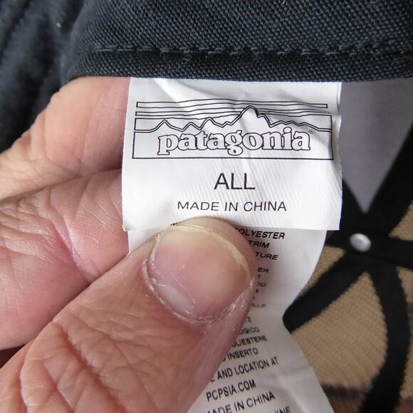 Patagonia Baseball Trucker Hat Cap Mesh Snap Back Embroidered Fish Logo Gorpcore - Picture 8 of 11